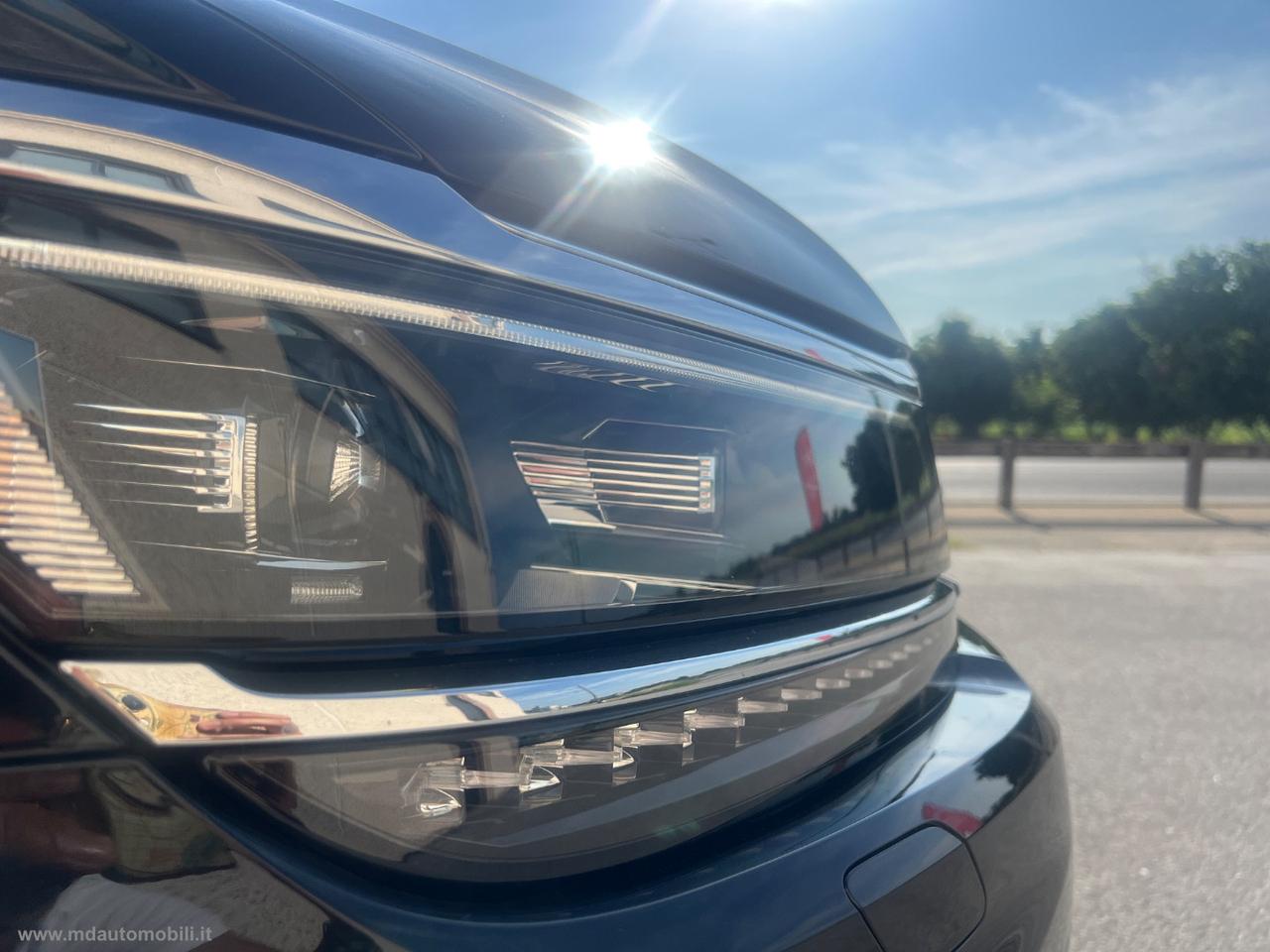 VOLKSWAGEN Tiguan 2.0 TDI DSG Executive BMT VIRTUAL CAMERA NAVI LED