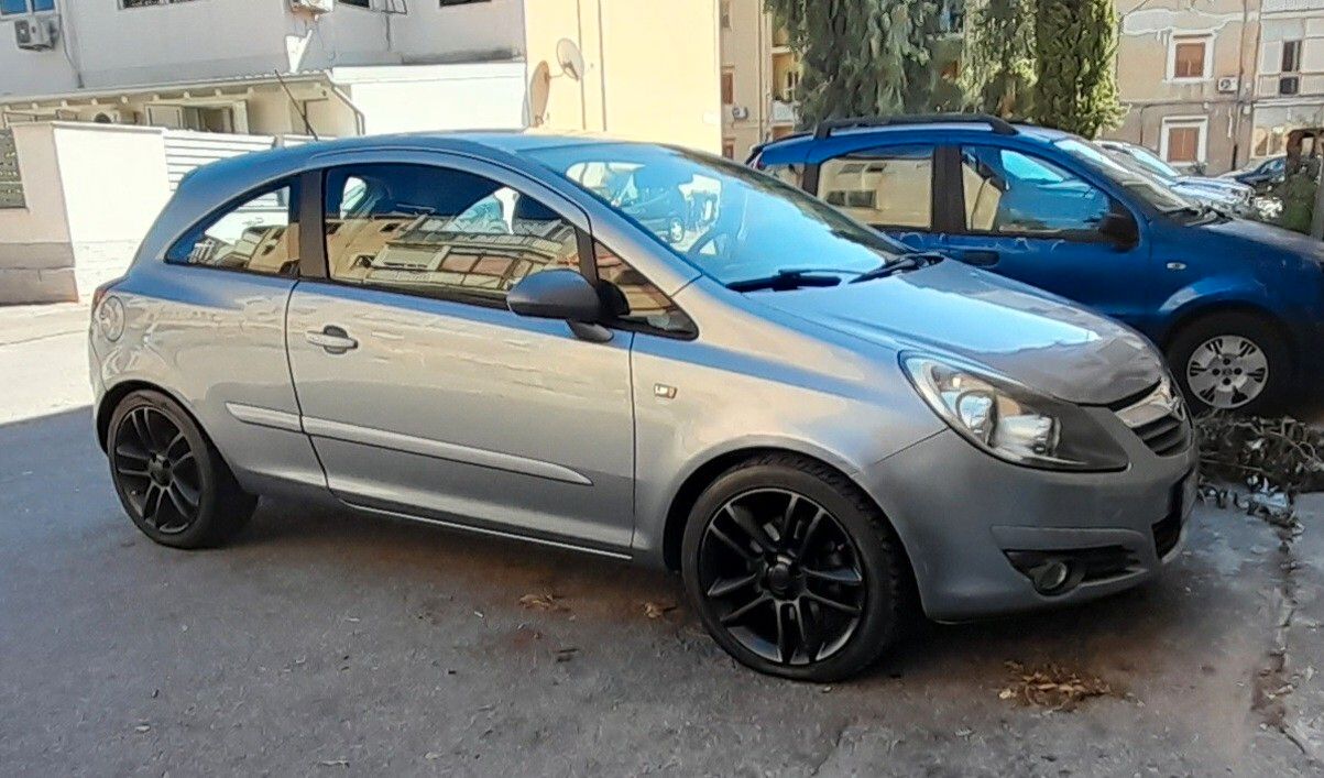 Opel Corsa 1.3 CDTI 90CV 3 porte Enjoy
