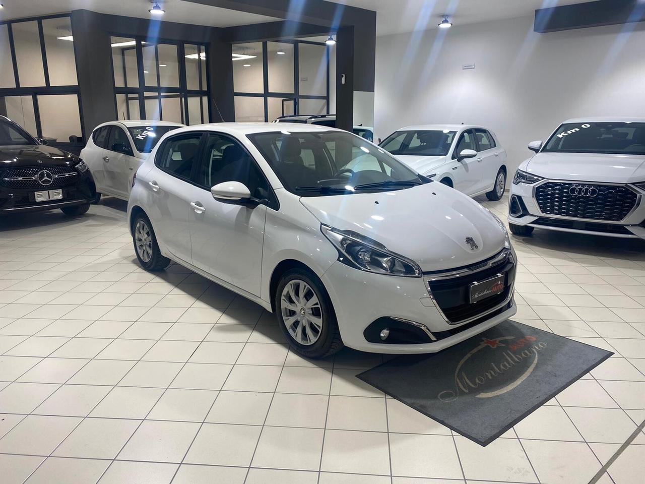 Peugeot 208 BlueHDi 100 S&S 5p. Mix