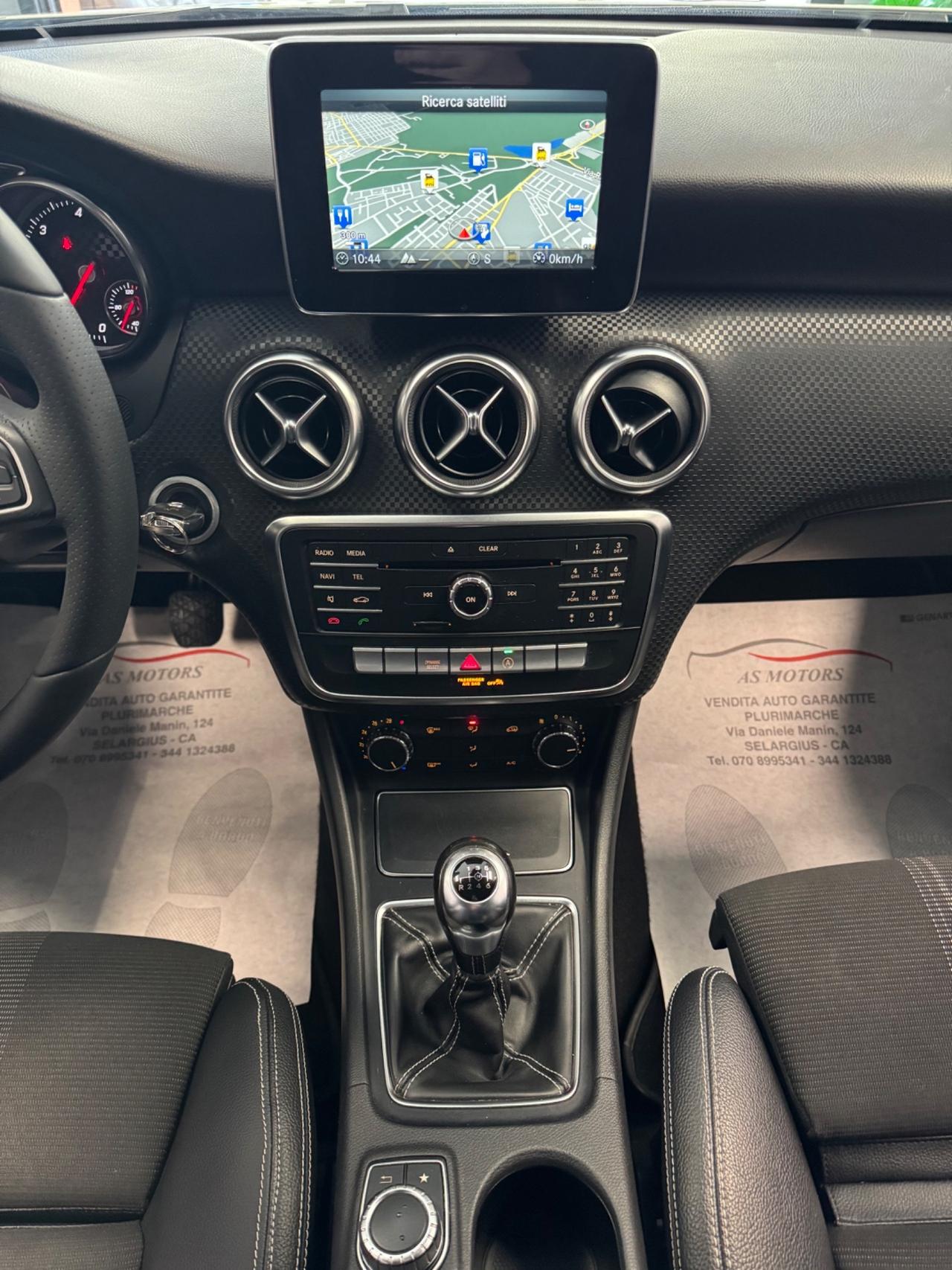 Mercedes-benz A 180 d Sport Finanziabile