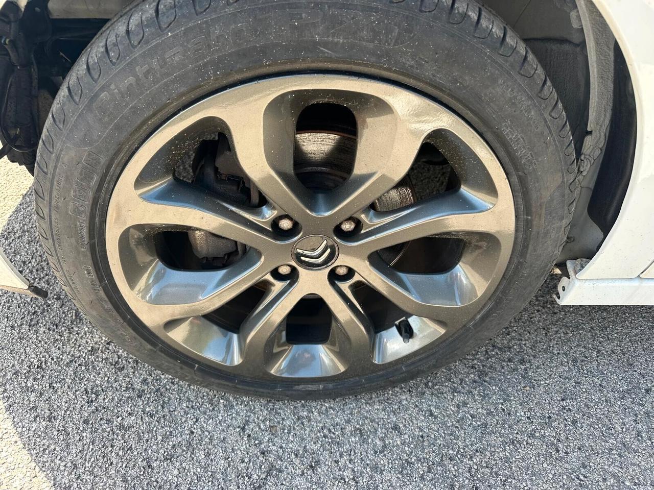 Citroen C3 1.6 HDi EXCLUSIVE STYLE
