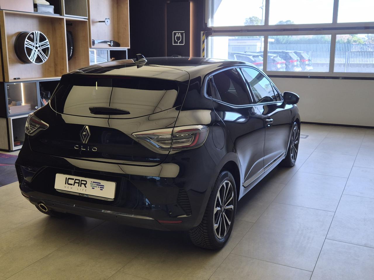 RENAULT Clio V 2023 - Clio 1.0 tce Techno 90cv