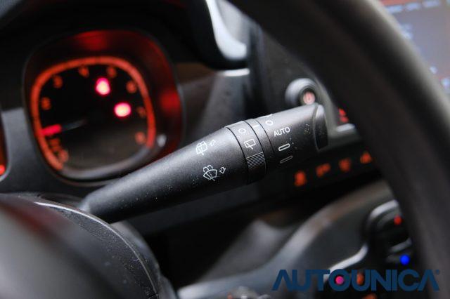 FIAT Panda 1.0 FIREFLY S&S HYBRID GARMIN NEOPATENTATI