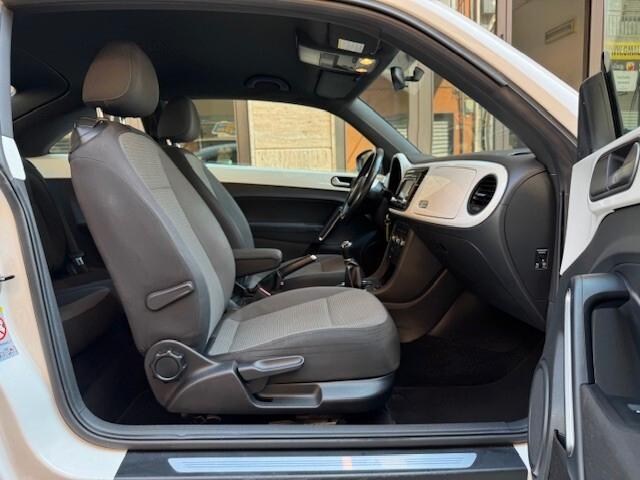 Volkswagen Maggiolino 1.6 TDI Design