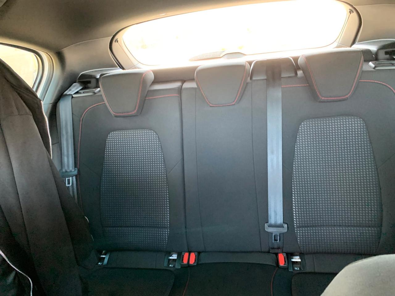 Ford Focus 1.0 EcoBoost Hybrid 125 CV 5p. ST-Line