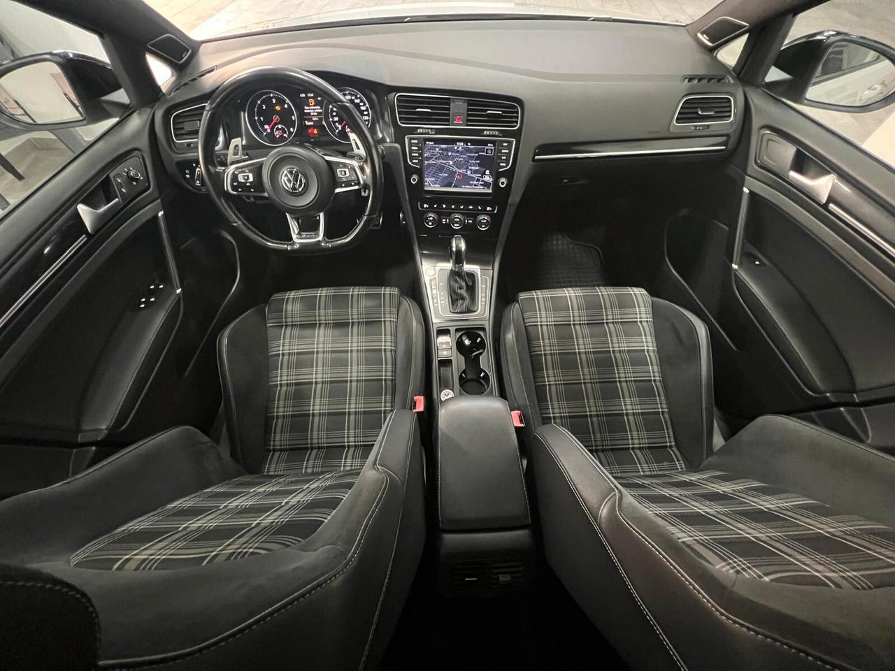 Volkswagen Golf GTD 2.0 TDI DSG 5p. BlueMotion Technology