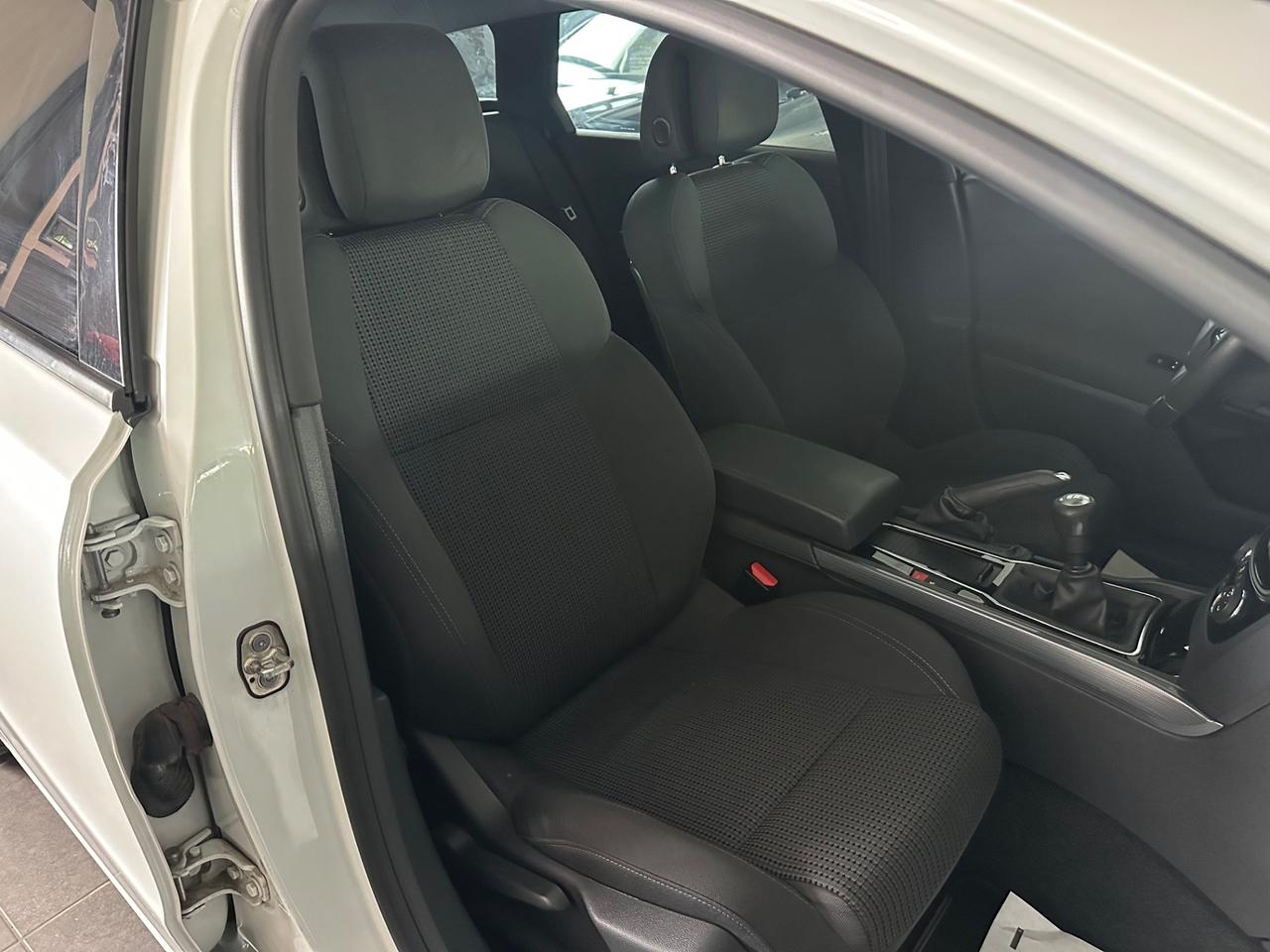 Peugeot 508 BlueHDi 150 S&S SW Allure