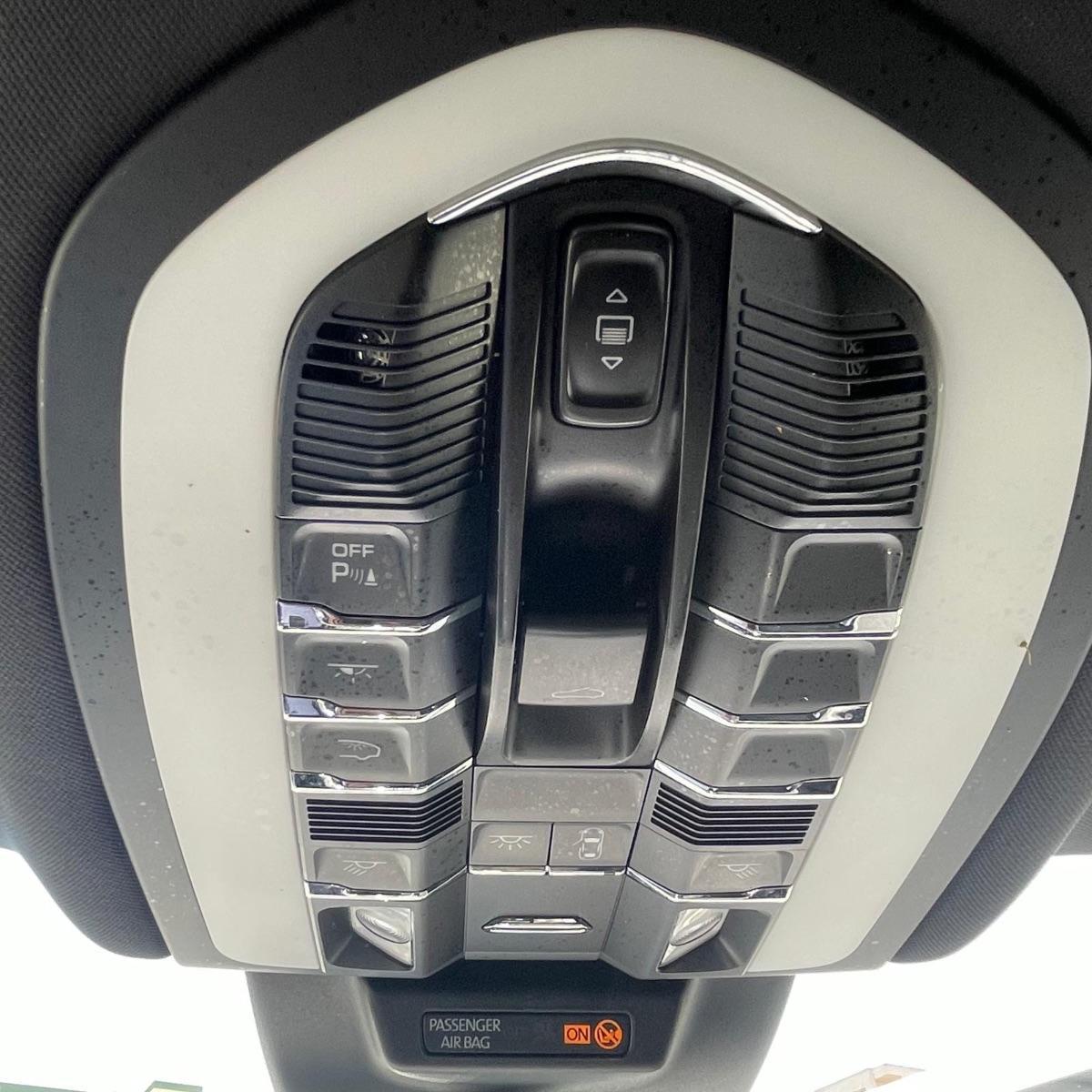 PORSCHE - Macan - 2.0
