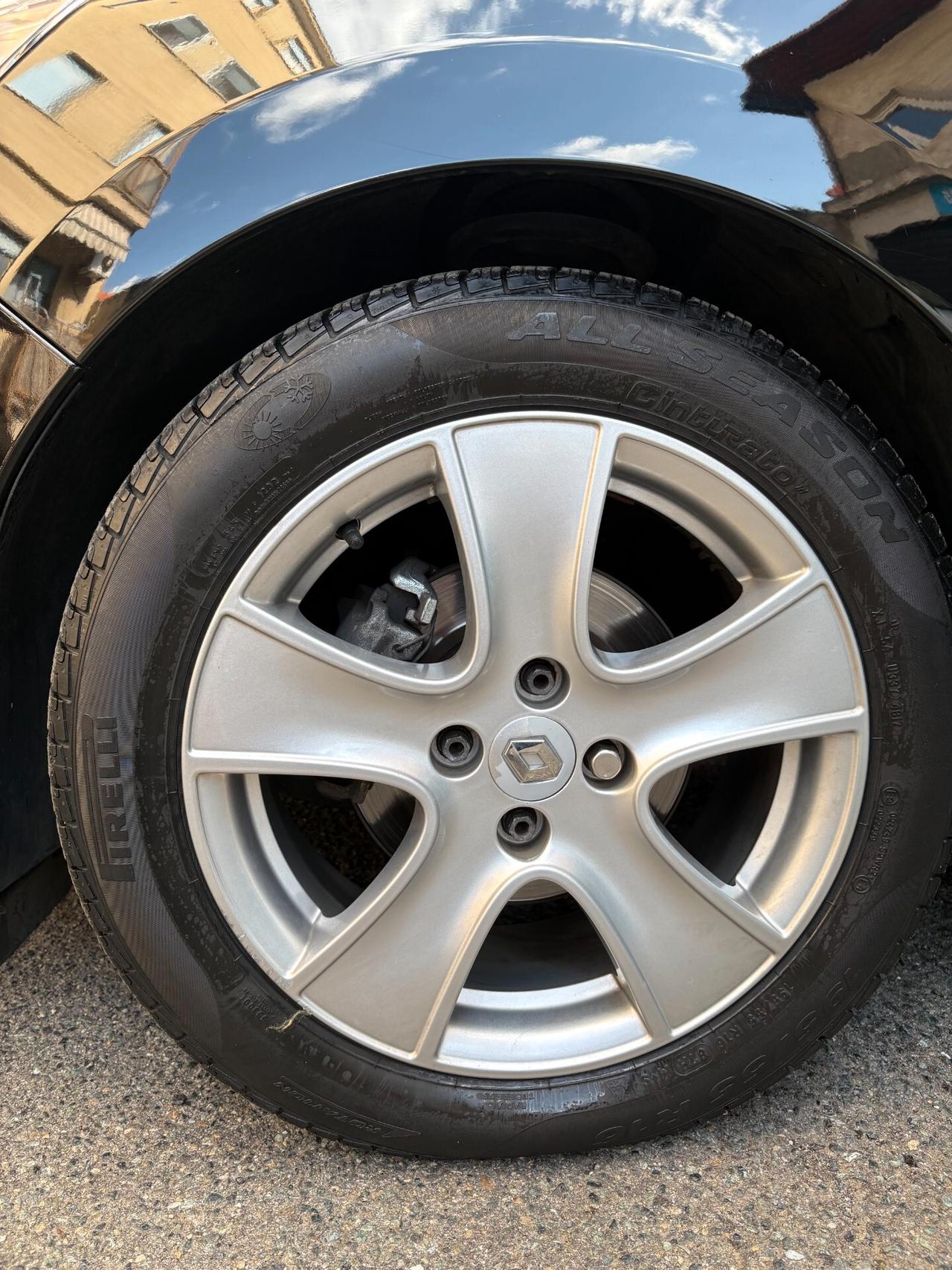 Renault Clio 1.2 16V 5 porte Live!