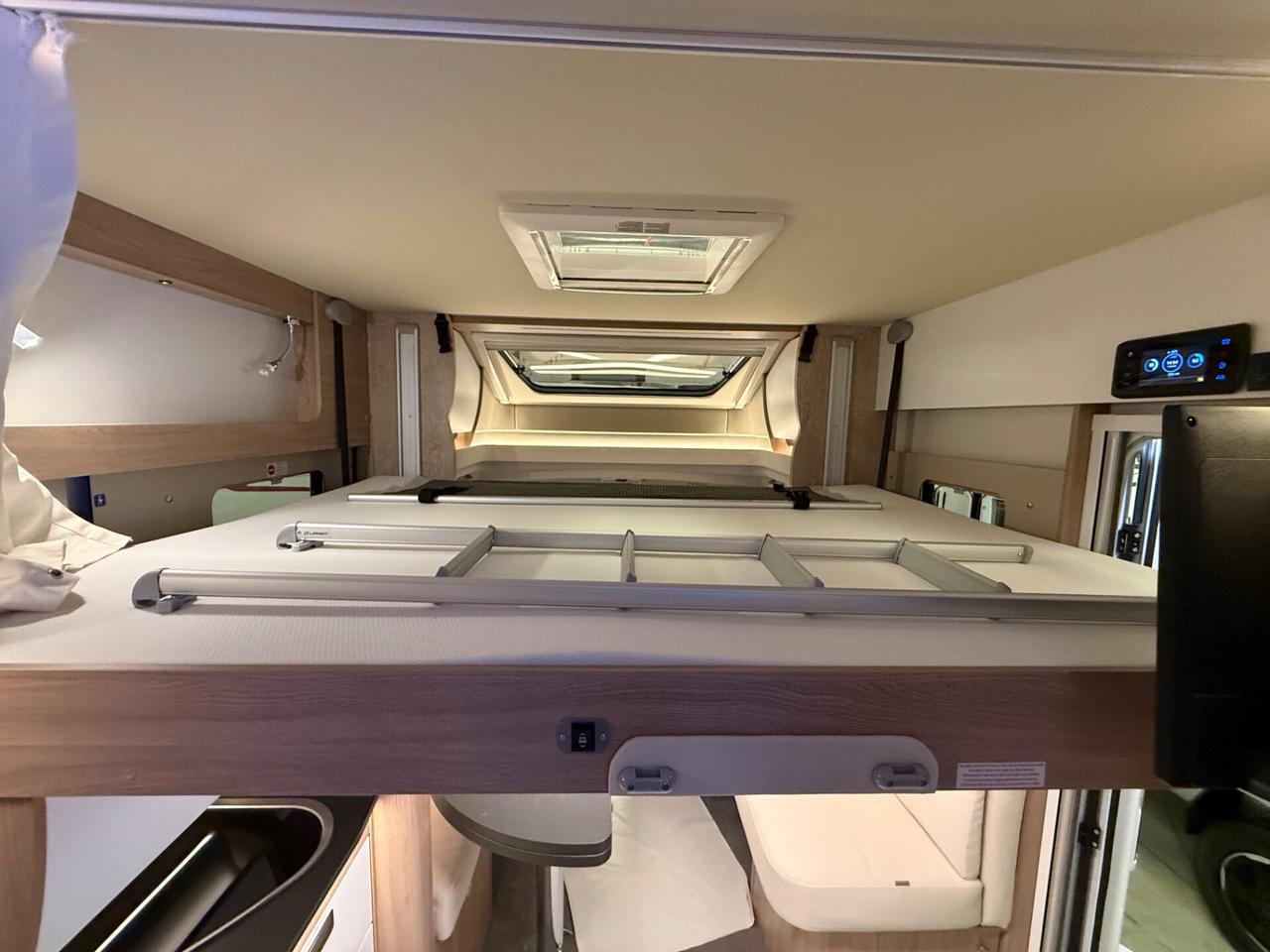 LAIKA ECOVIP L 4012 7.40 NAUTICO SUPER ACCESSORIATO