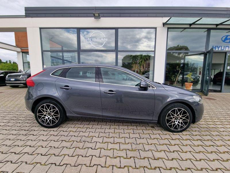 Volvo V40 V40 D2 Momentum