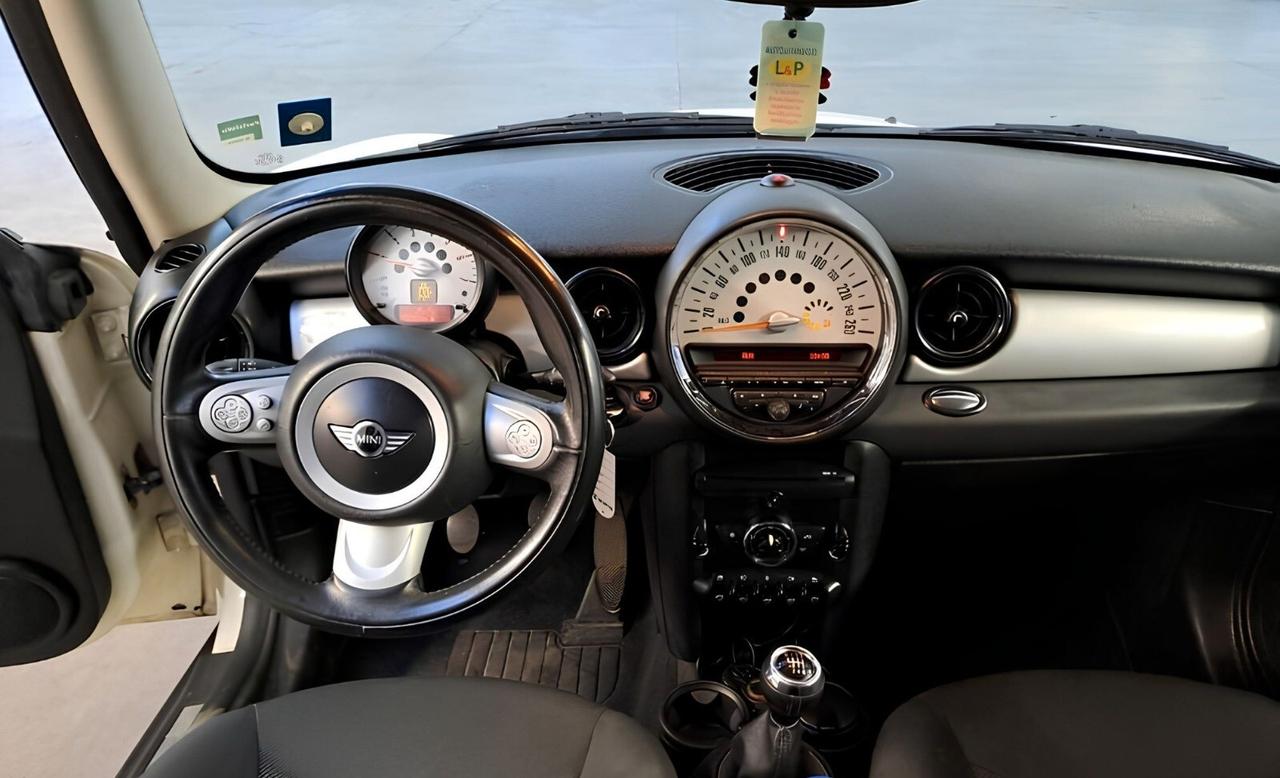 Mini 1.6 16V Cooper D