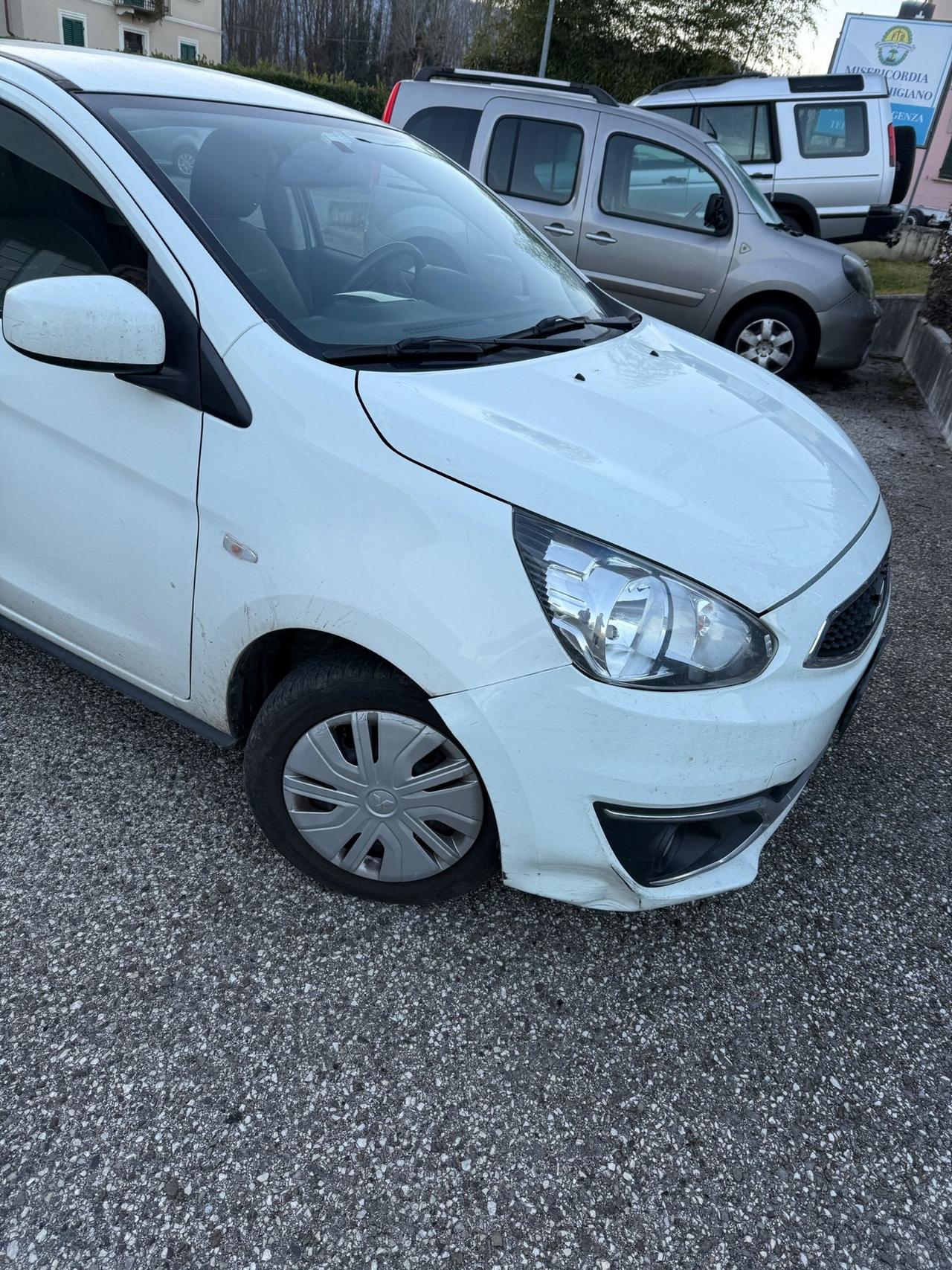 Mitsubishi Space Star 1.0 Invite