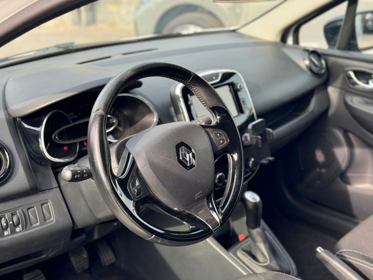 Renault Clio 1.2 75CV 5 porte Live