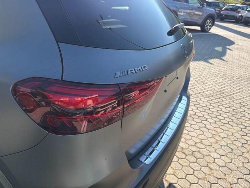 Mercedes-Benz GLA 35 AMG AMG Line Premium