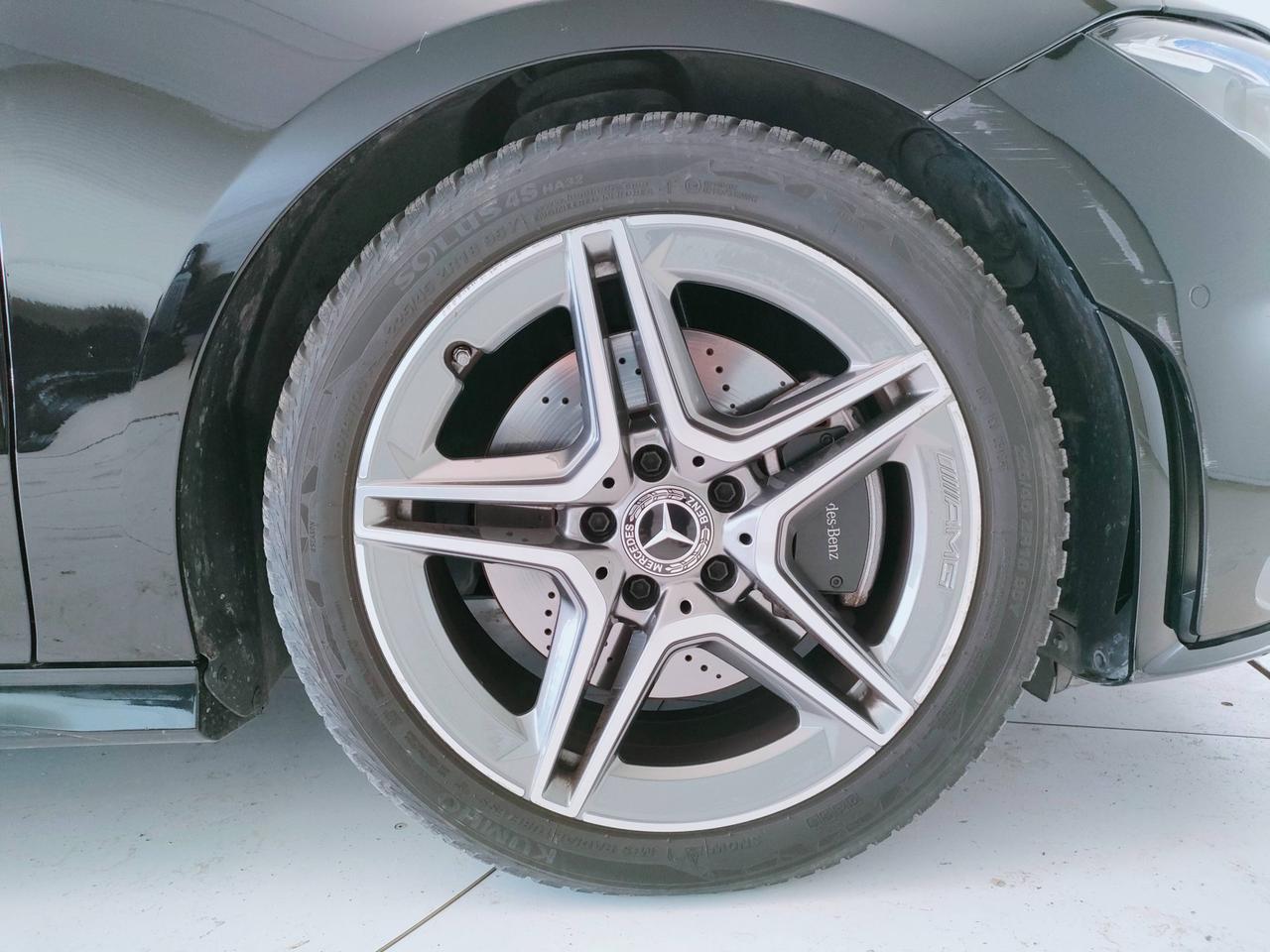 Mercedes-Benz CLA Coupe - C118 - CLA Coupe 200 d Premium auto