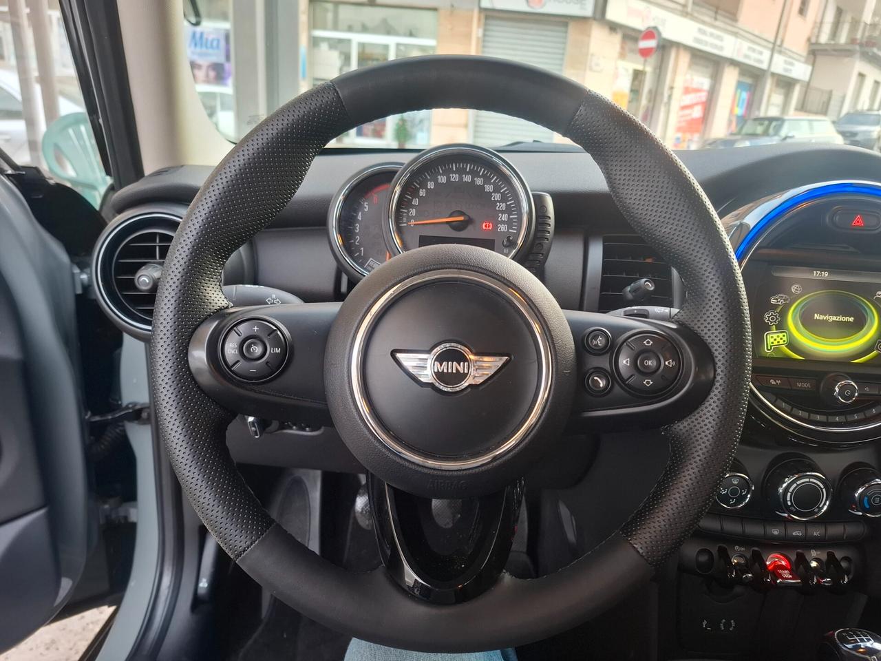 MINI One - 1.5 D Business Navi