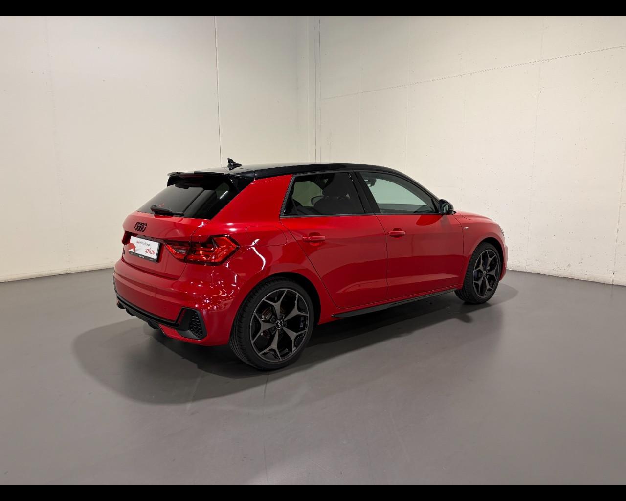 AUDI A1 SPORTBACK 30 TFSI S-TRONIC IDENTITY BLACK