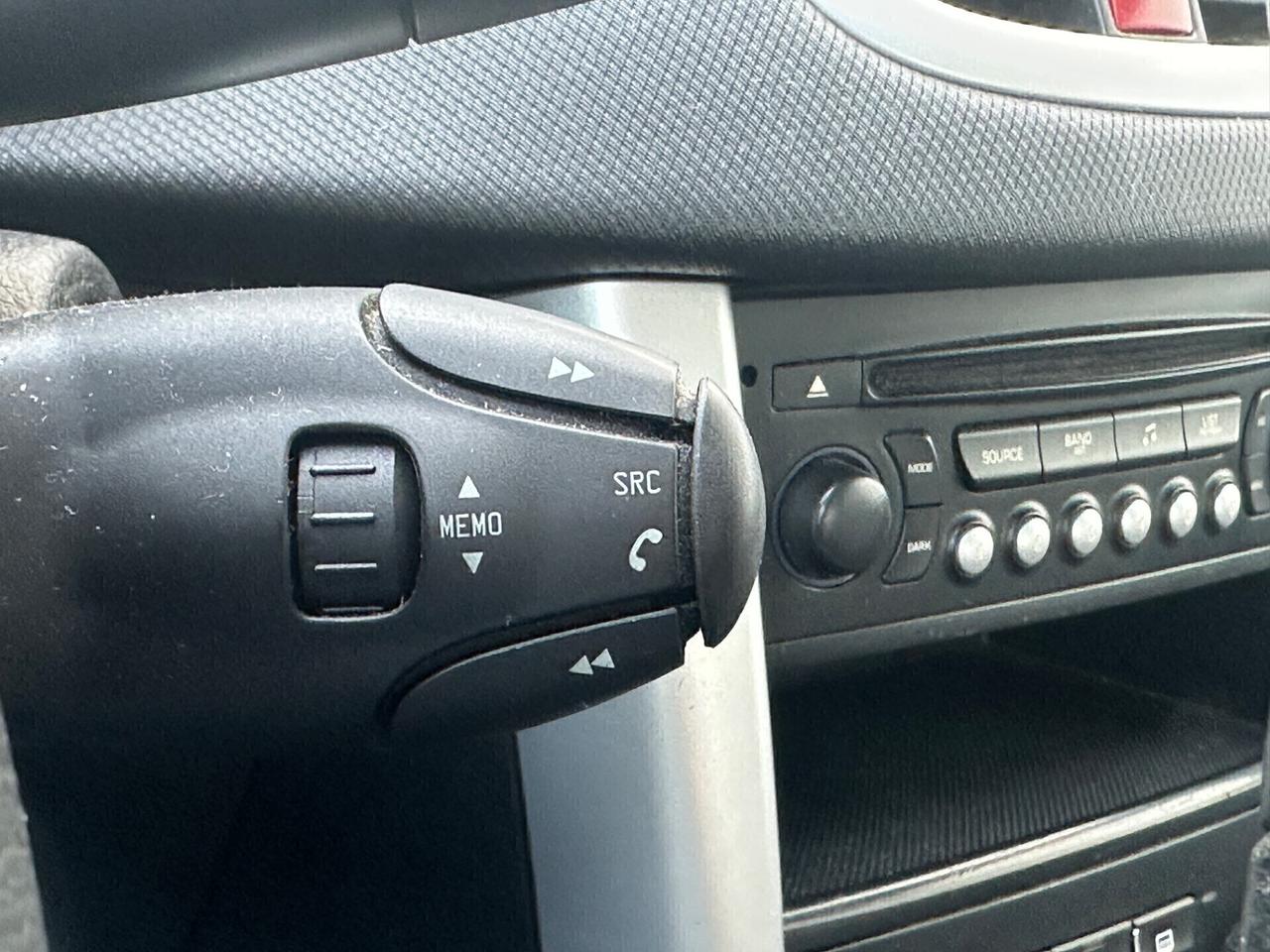 Peugeot 207 1.6 8V HDi 93CV 5p. Sweet Years