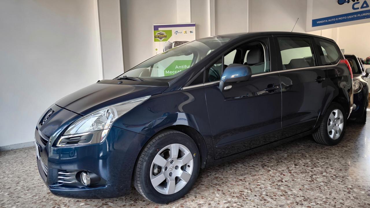 Peugeot 5008 1.6 HDi 112CV Active Mix