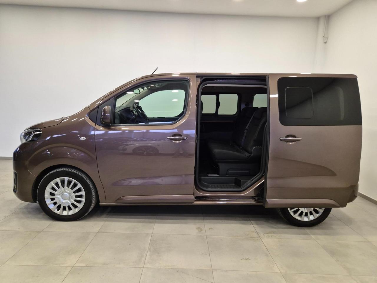 TOYOTA Proace Verso 2.0d 180cv S&S auto Family - 8 POSTI - Cruise/Lim - Keyless