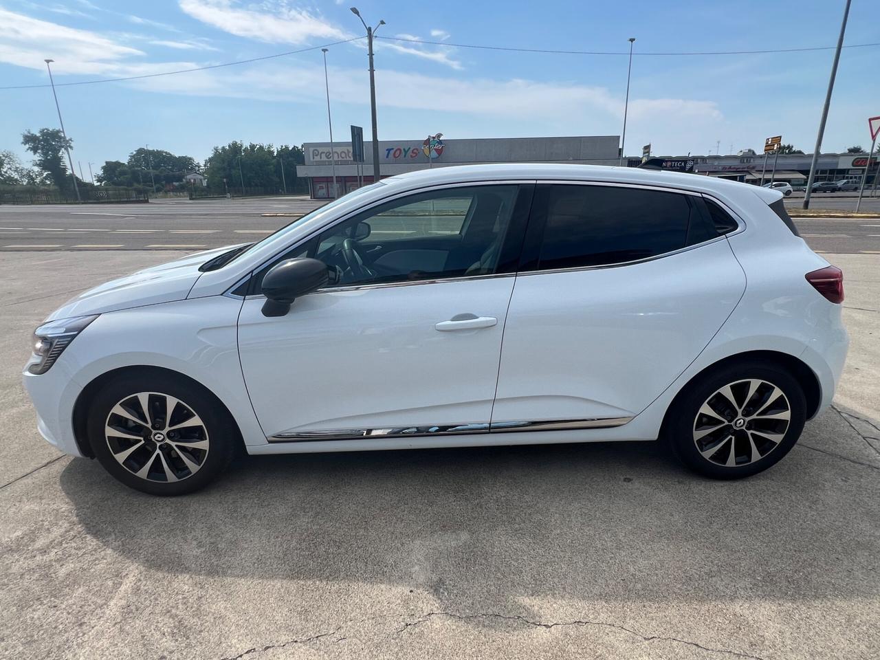 Renault Clio Full Hybrid E-Tech 145 CV 5 porte Evolution