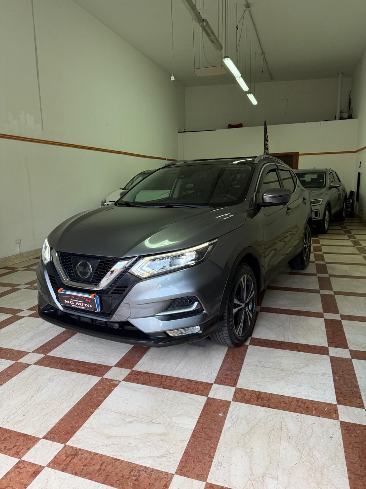 Nissan Qashqai 1.5 dCi N-Connecta