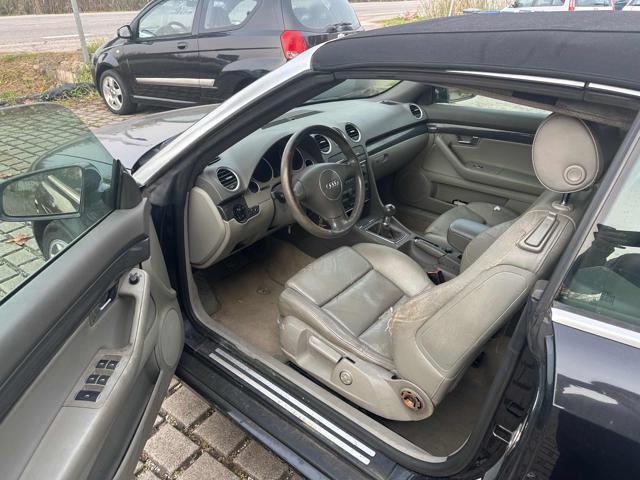 AUDI A4 Cabriolet 2.5 V6 30V cat tdi