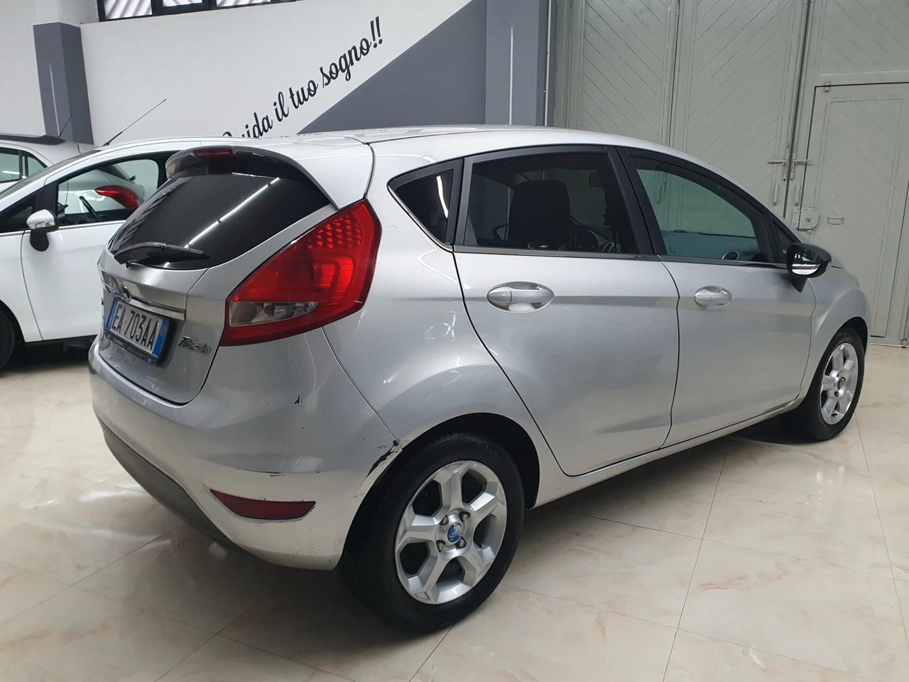 Ford Fiesta 1.4 TDCi 68cv Titanium 2010