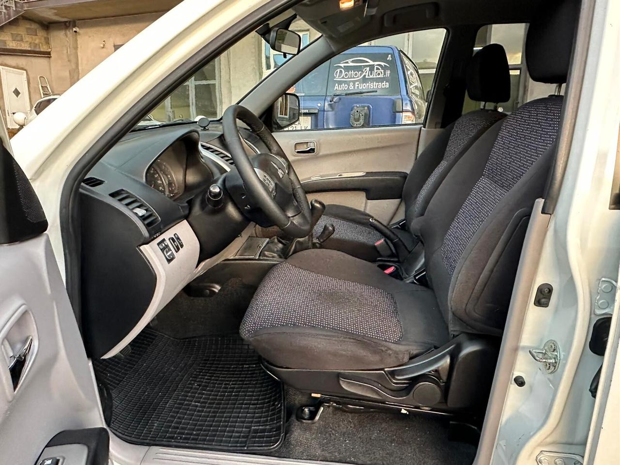 Mitsubishi L200 2.5 DI-D/178CV DC Intense Plus DPF