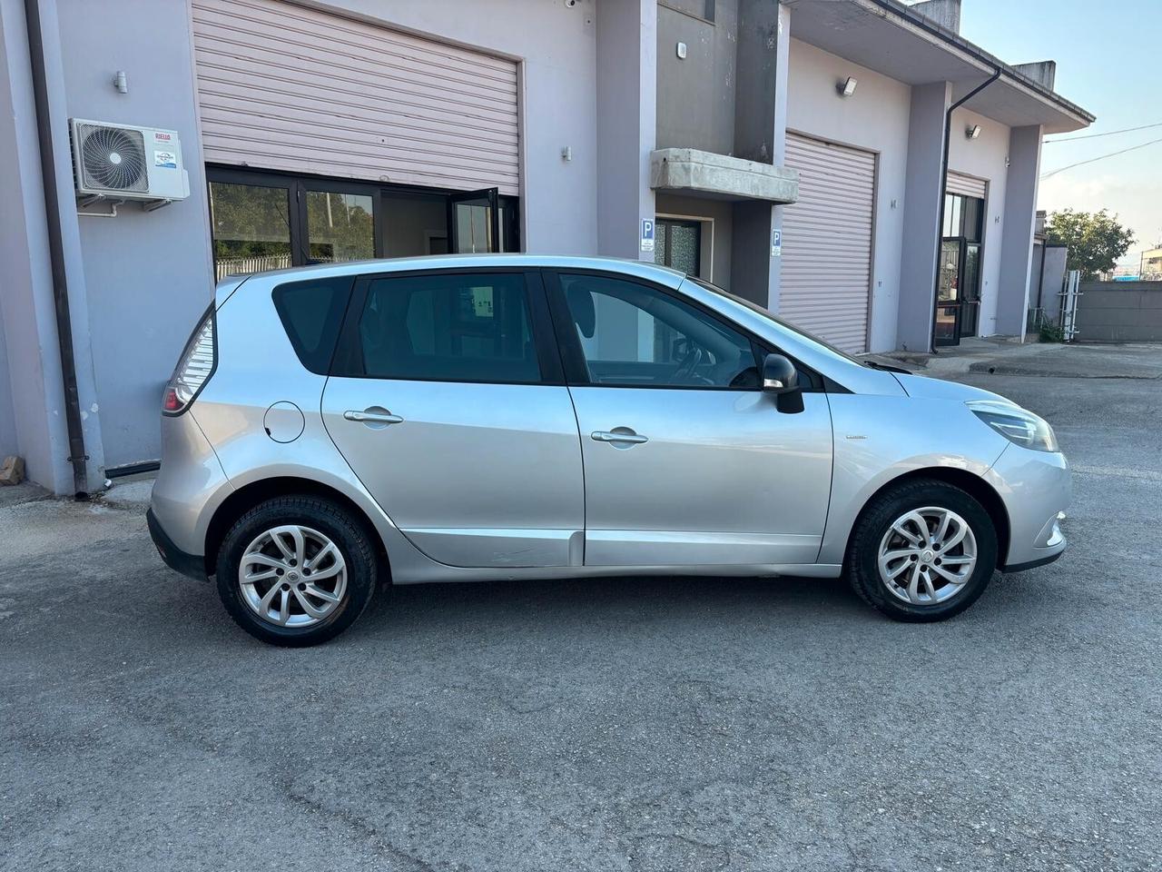Renault Scenic Scénic XMod 1.5 dCi 110CV Start&Stop Energy 2015