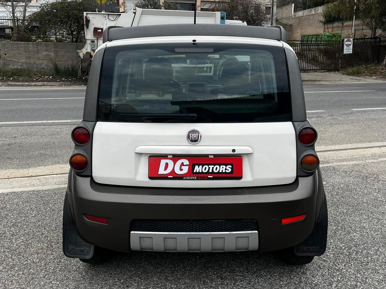 Fiat Panda 1.3 MJT 16V DPF 4x4 Climbing