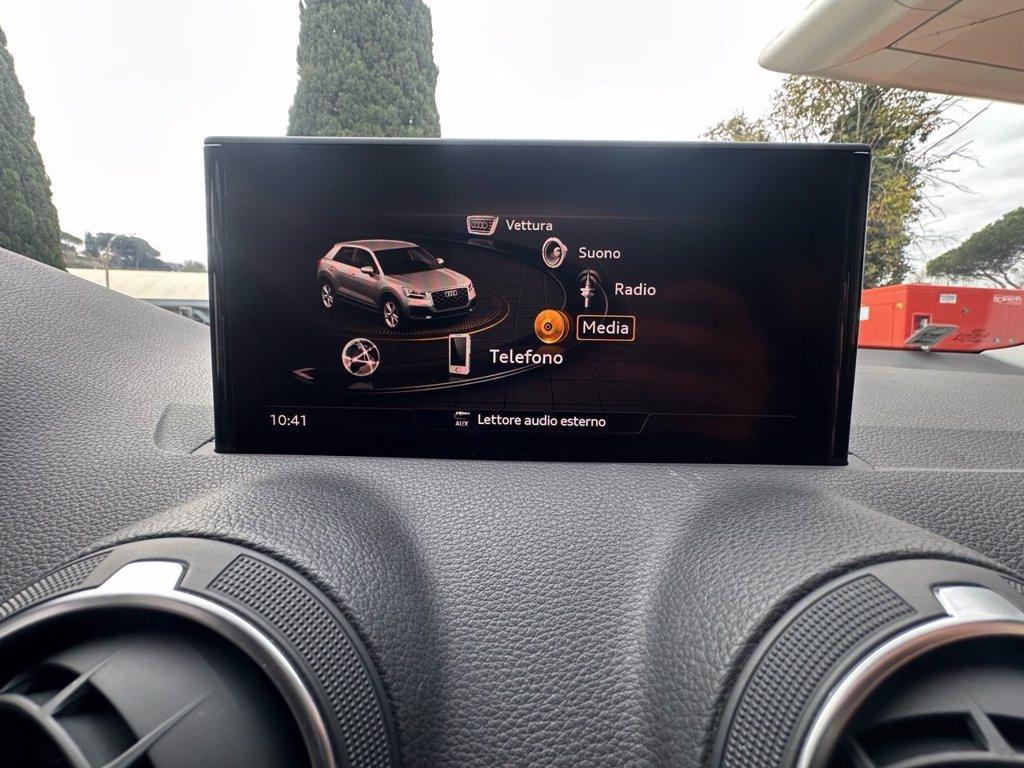 AUDI Q2 30 1.0 tfsi admired del 2022