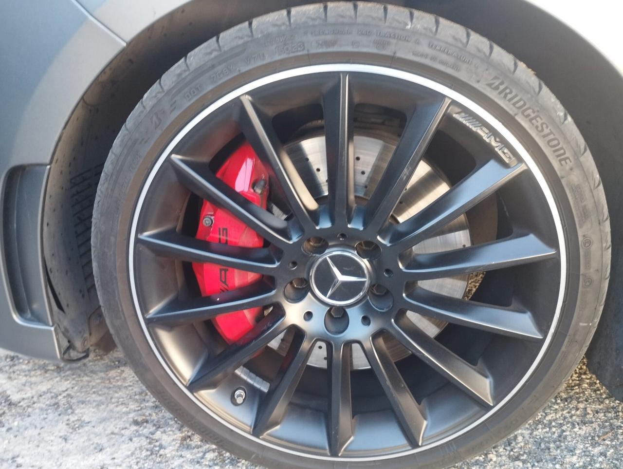 Mercedes-benz A 35 AMG RACE EDITION