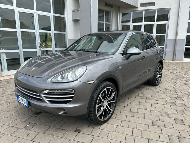 Porsche Cayenne 3.0 tdi tiptronic Platinum Edition