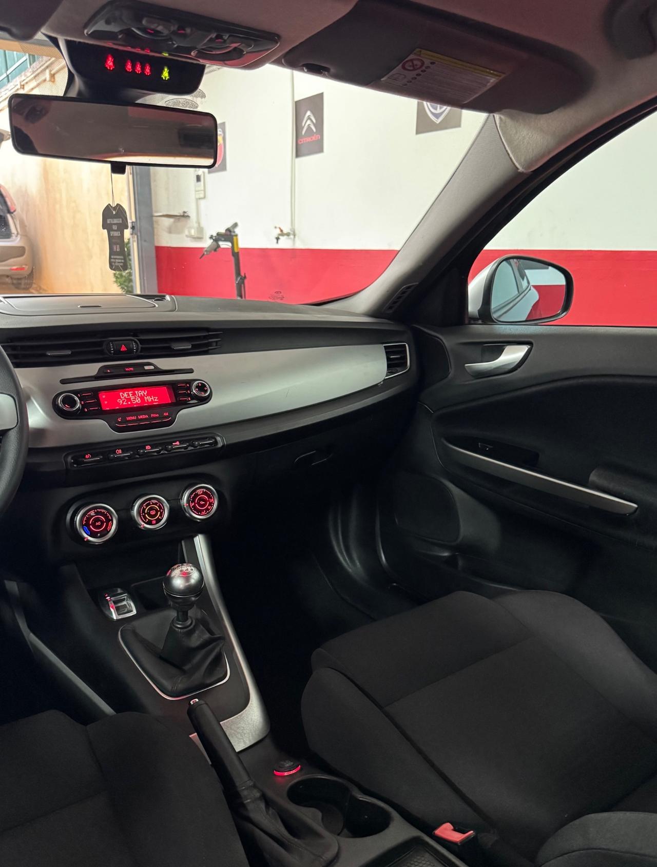 Alfa Romeo Giulietta 1.4 BENZINA 120 CV DA VETRINA