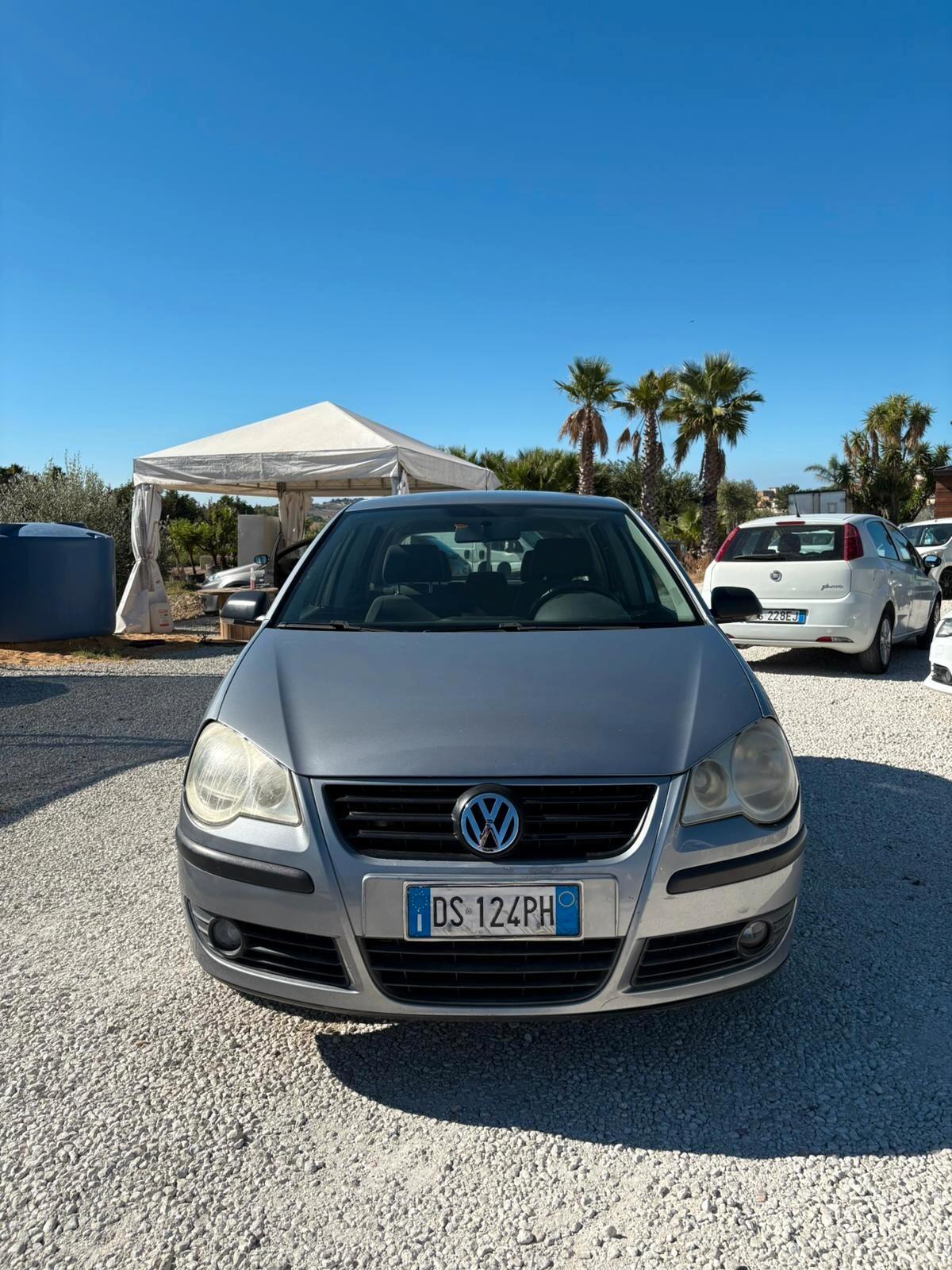 Volkswagen Polo 1.2/70CV 12V 5p. United
