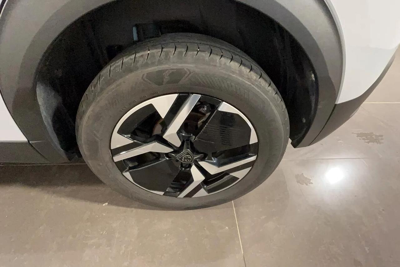 Peugeot 2008 PureTech 100 S&S Allure