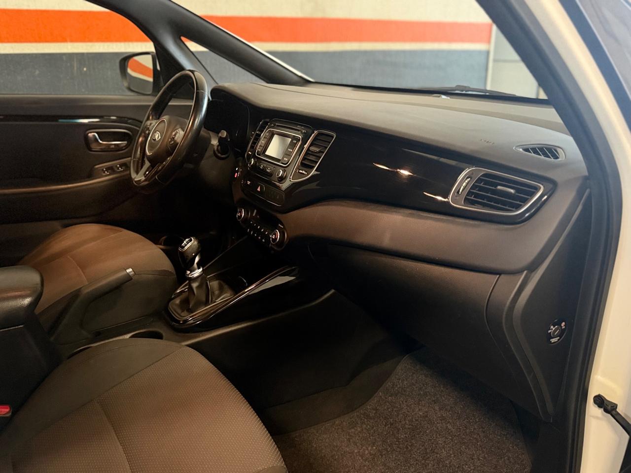 Kia Carens 1.7 CRDi 115 CV Class 7 POSTI NEOPATENTATI