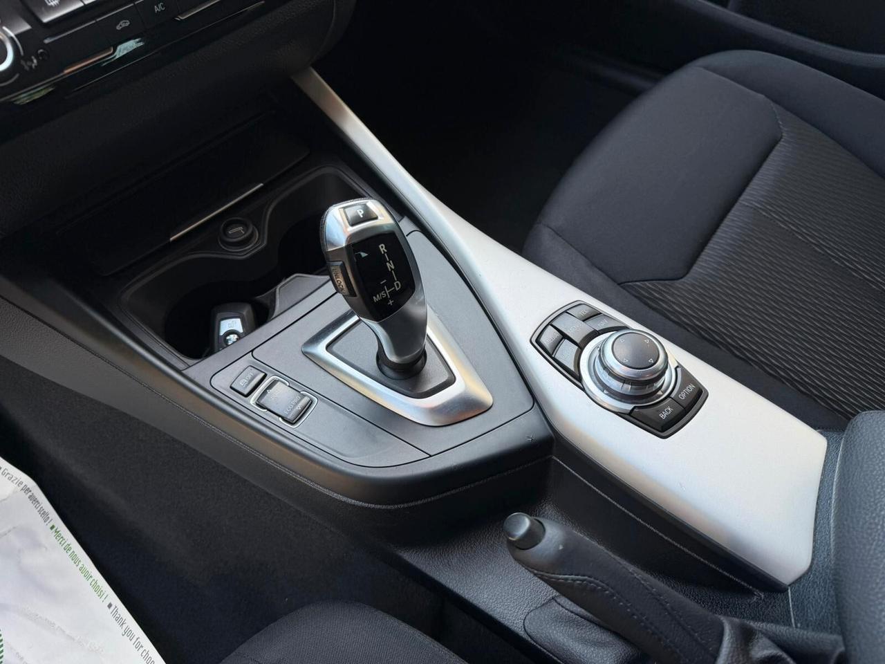 Bmw 118d 5p. Urban Cambio Automatico