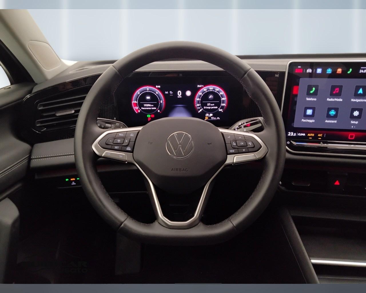 VOLKSWAGEN Tiguan III 2024 - Tiguan 2.0 tdi Life 150cv dsg