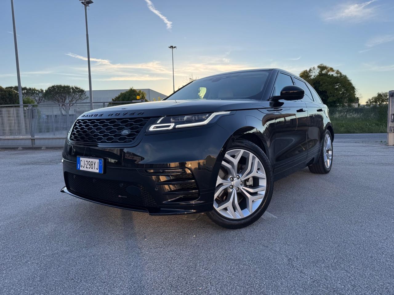 Land Rover Range Velar 2.0D I4 204 CV R-Dynamic HSE