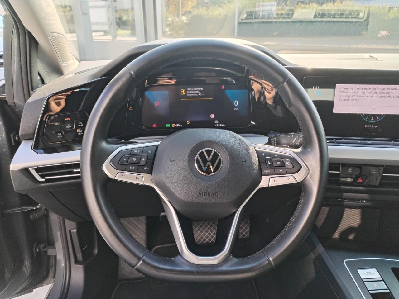Volkswagen Golf 1.0 eTSI EVO DSG Life
