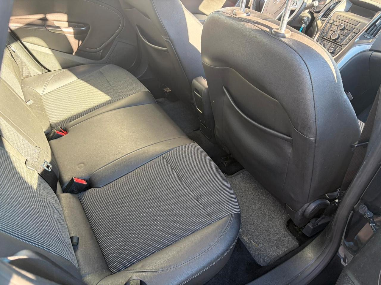 Opel Astra 1.7 CDTI 125CV Sports Tourer Cosmo*EURO5