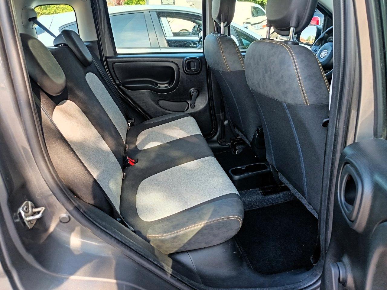 FIAT PANDA CROSS 1.0 HYBRID