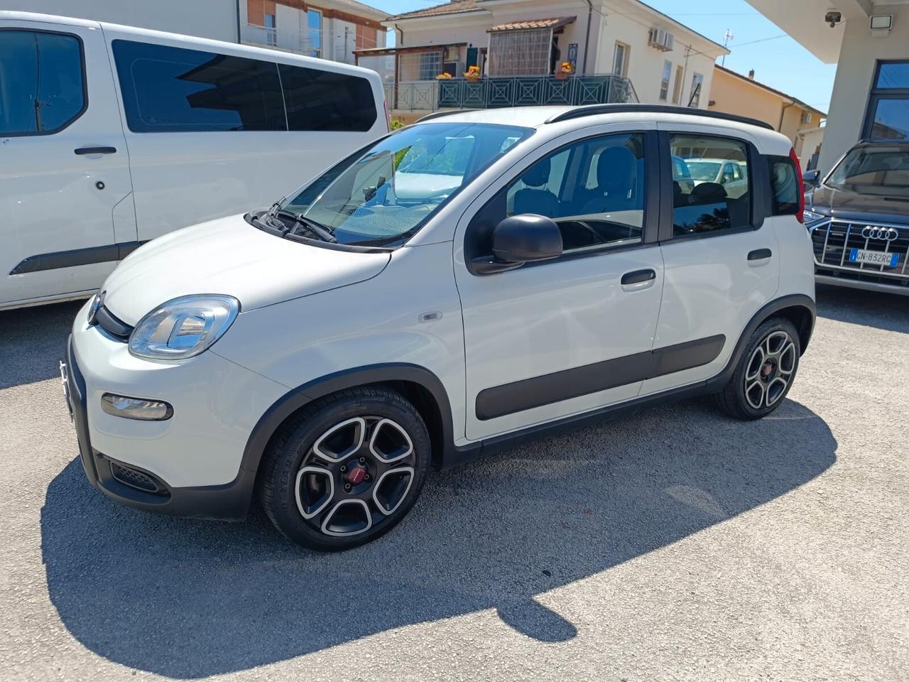 -PROMO GA FIN&SAFE PACK- FIAT PANDA CITY LIFE EDITION 1.0 69 cv HYBRID
