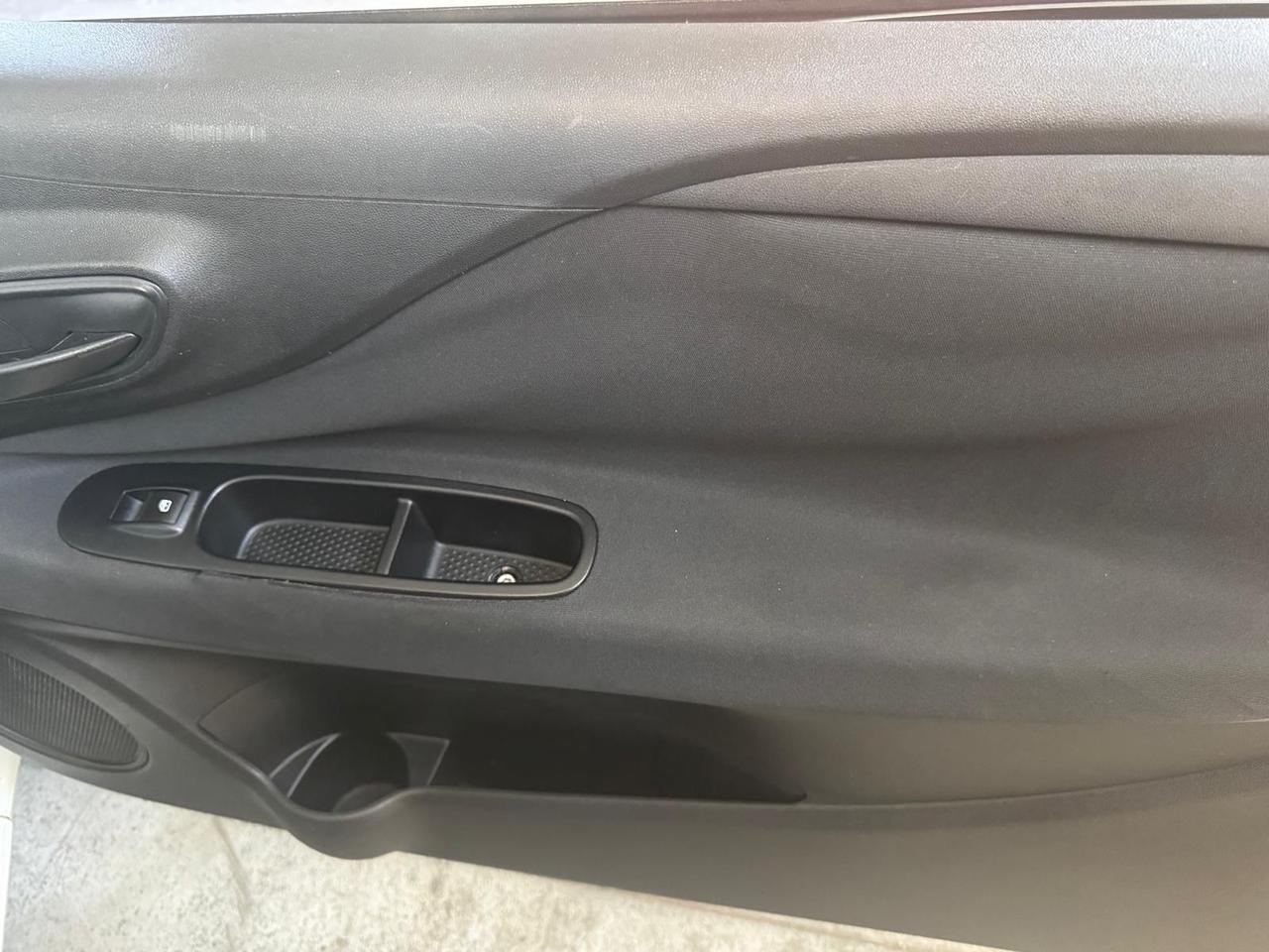 Fiat Punto Evo 1.2 benzina. 12 Mesi di garanzia