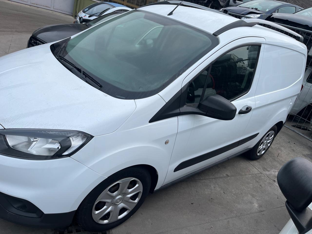 Ford Transit Courier 1.5 TDCI 75 CV S&S Plus