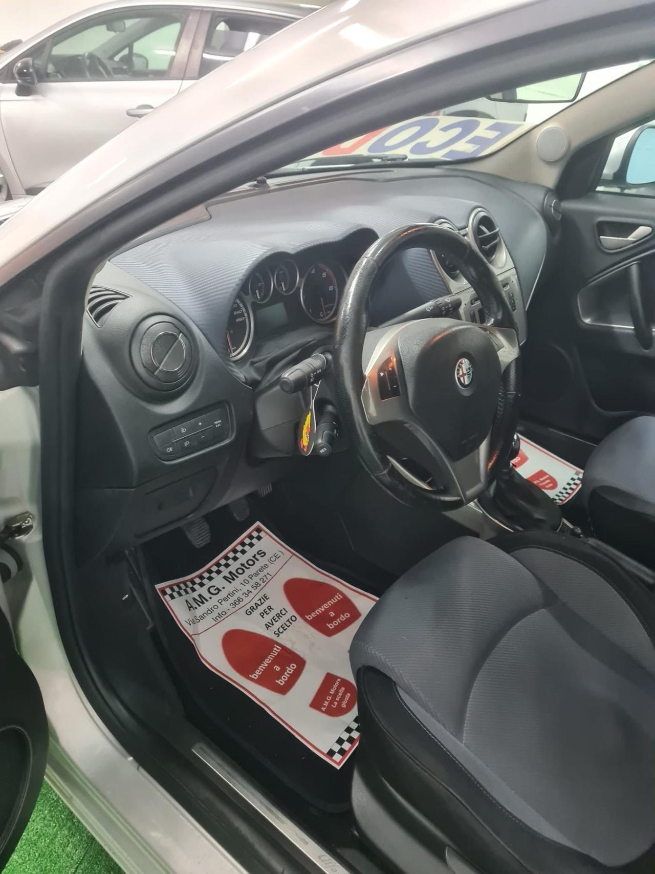 Alfa Romeo MiTo 1.6 JTDm 16V Distinctive Sport Pack