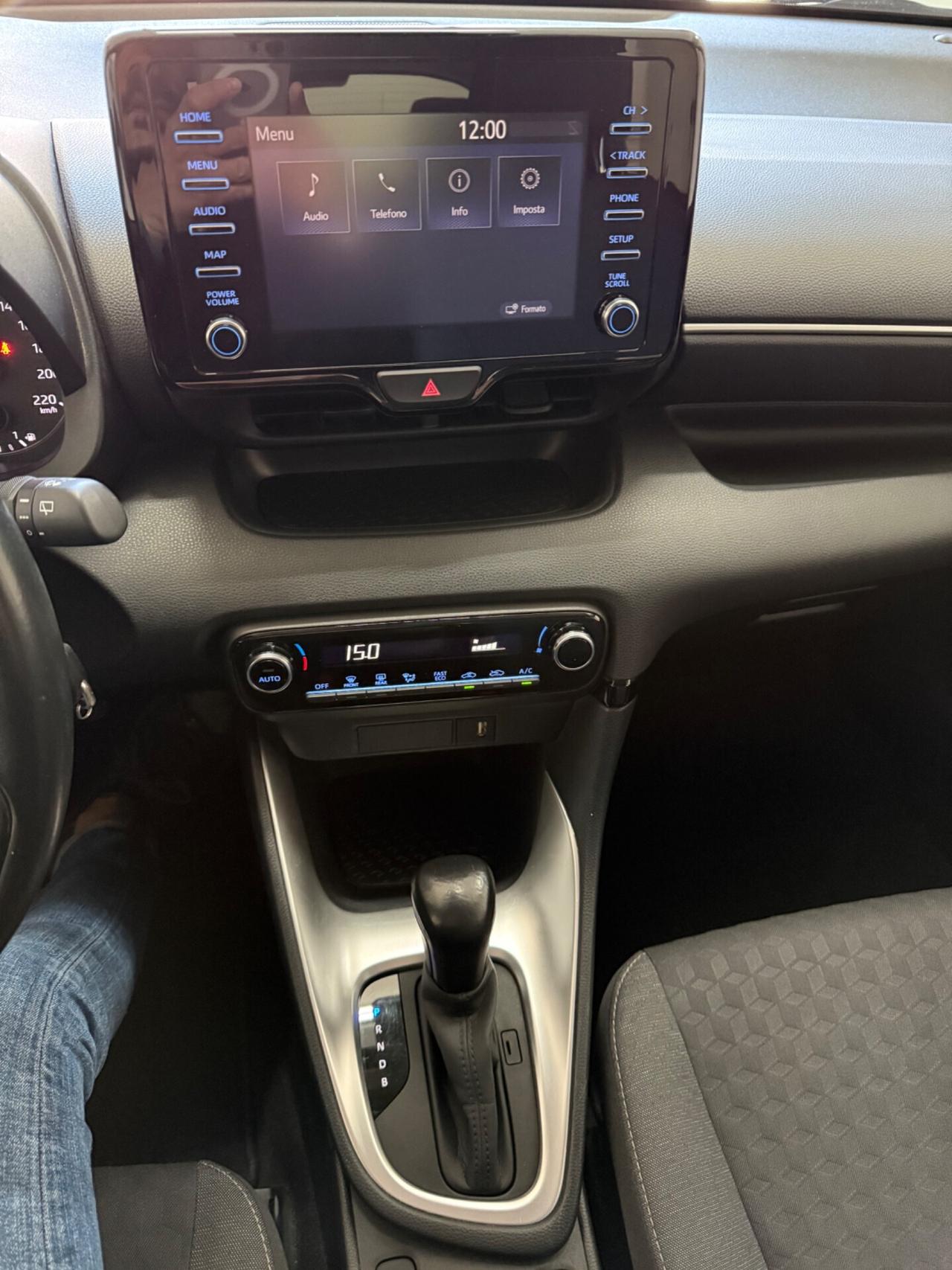 Toyota Yaris 1.5 Hybrid 5 porte Business